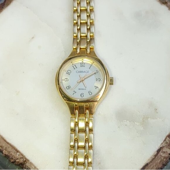 Timex Bracelet Watch Indiglo Vintage Carriage Quartz Gold Tone Links Adjustable - Picture 2 of 14
